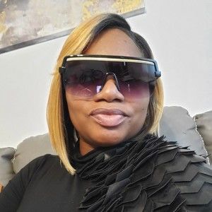 Meet your Posher, Teanna